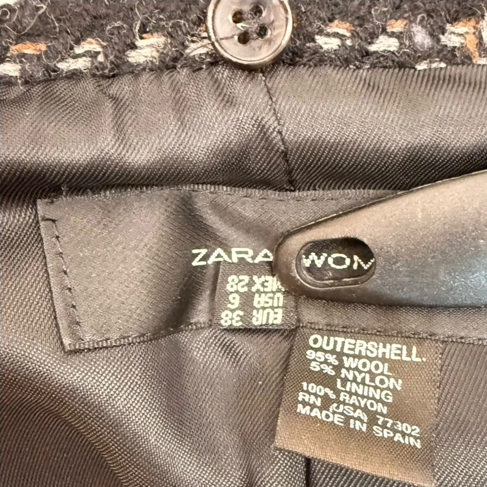 VINTAGE ZARA WOOL BLEND BLAZER DETACHABLE FAUX FUR - Picture 11 of 15